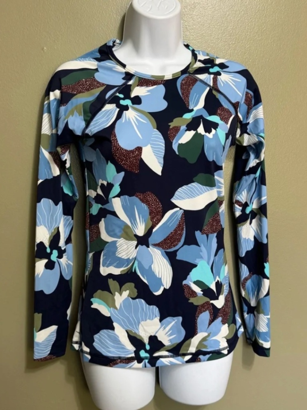 ATHLETA Point Break Rashguard  Hero Bloom Dress Blue UPF Surf Shirt, X- Small